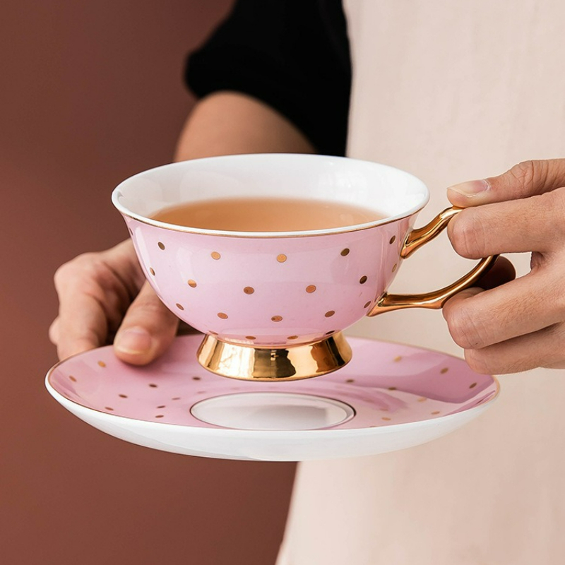 Coffee Tea For Me - Seramik Pembe Kahve Kupaları, Tabaklı Çay
