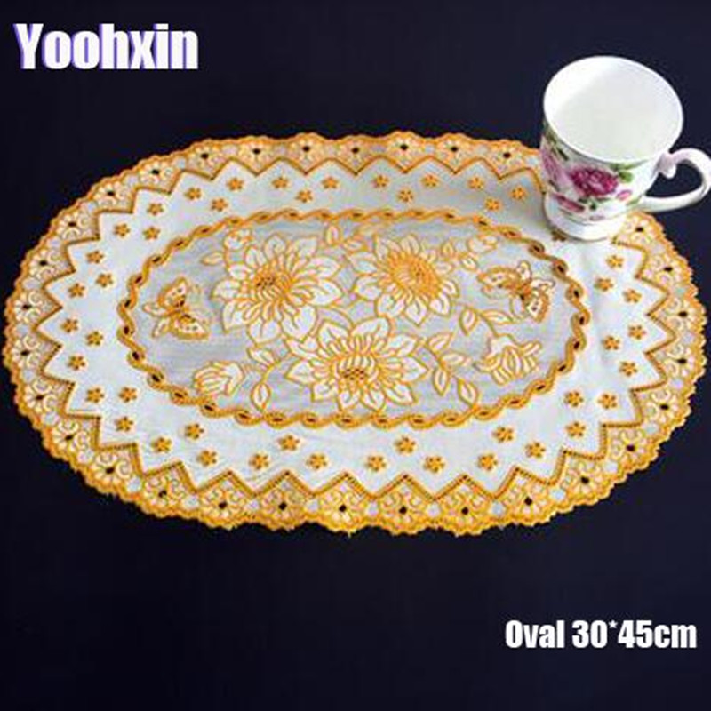 Coffee Tea Place - SıCAK Oval Dantel PVC Altın Plastik